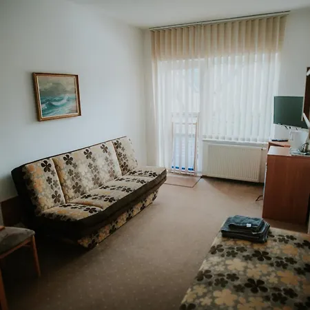 Bed & Breakfast Wiking 3*