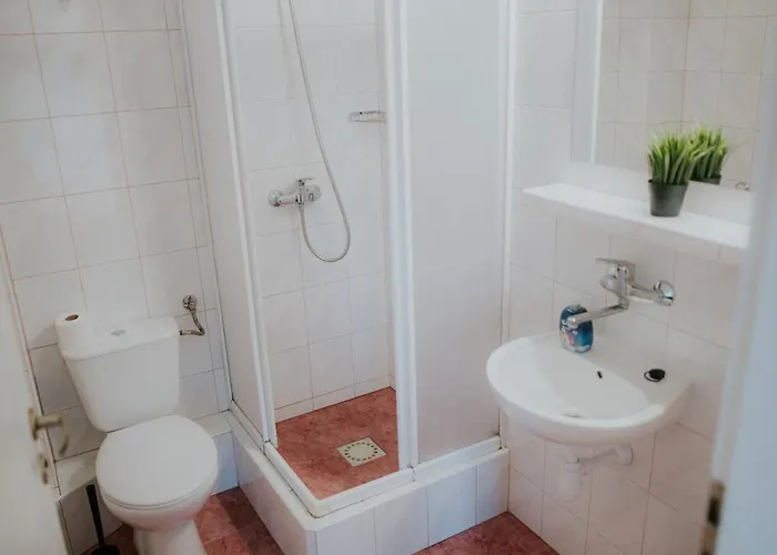 Wiking Bed & Breakfast 3*